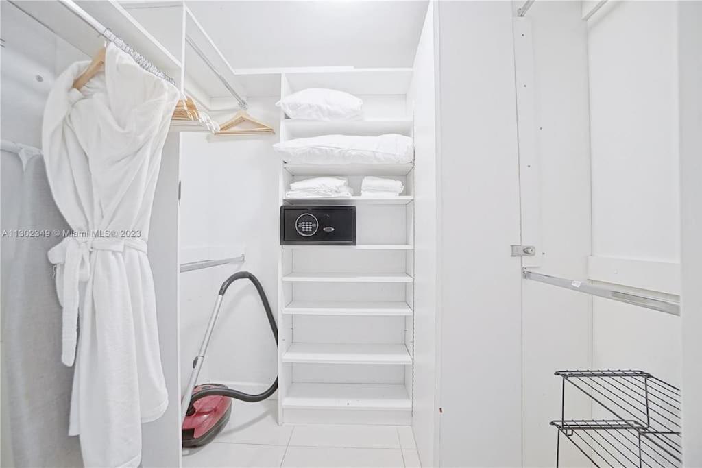 Apartamento Icon Luxury 34Th Floor Amazing Oceanview, Brickell Miami Exterior foto